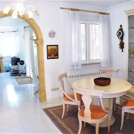 Belvilla By Oyo Josefina Holiday home